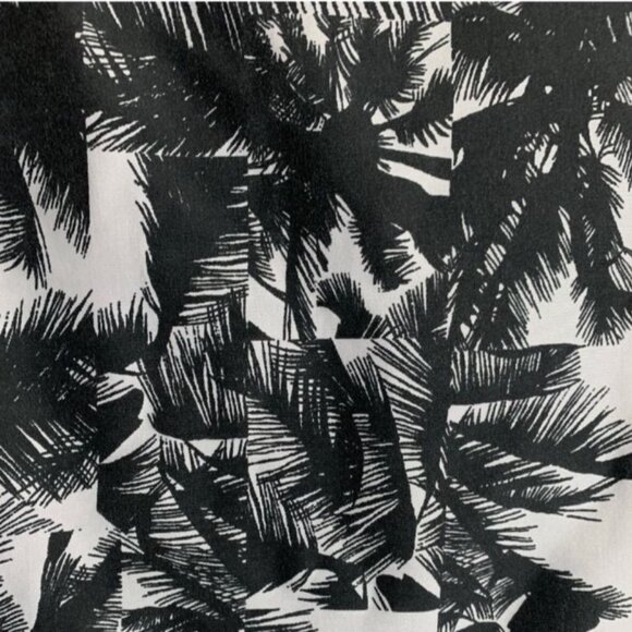 Fabletics Cora Stretch Pencil Skirt Hawaiian Tropical Black & White Midi Small - Picture 5 of 7